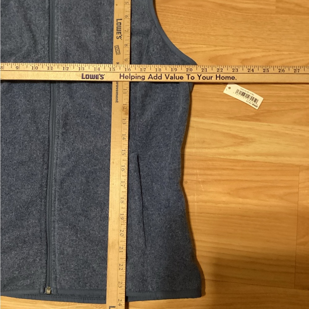 Amazon Essentials Vest - Picture 2 of 7
